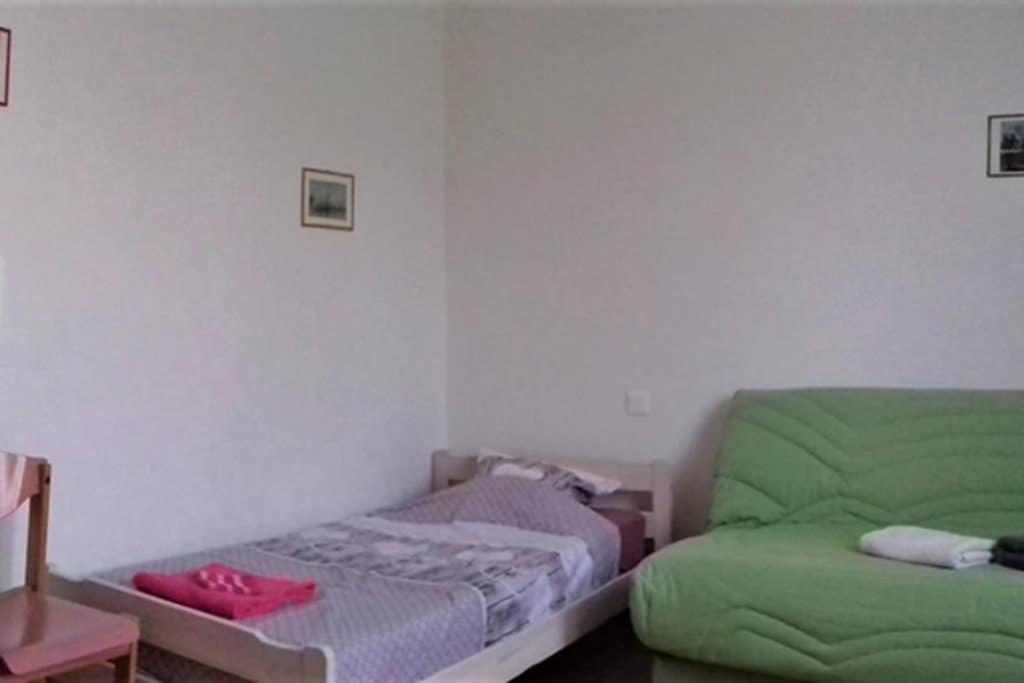 Spacieux Appartement Proche Centre Et Piscine 콩돔 외부 사진
