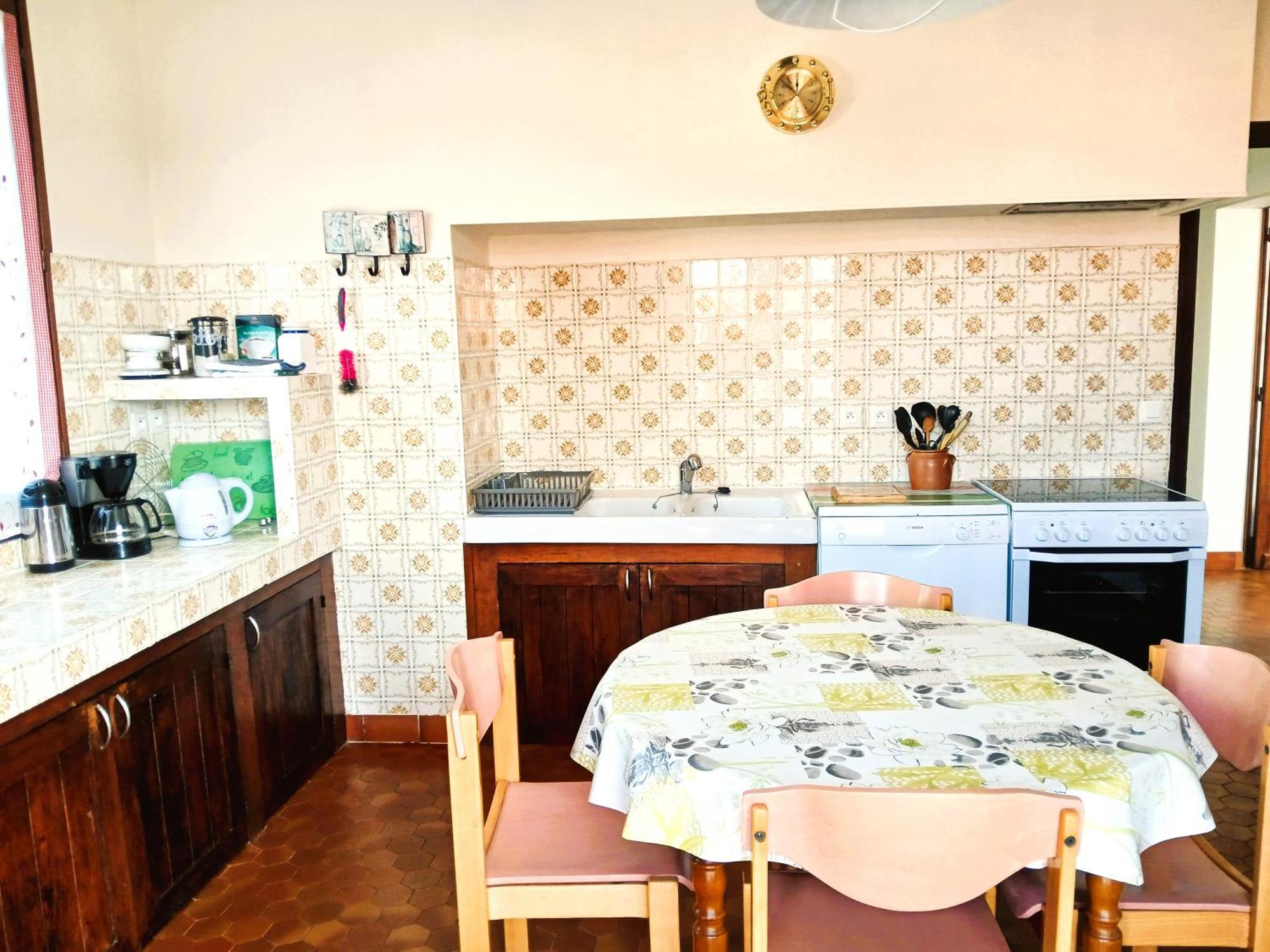 Spacieux Appartement Proche Centre Et Piscine 콩돔 외부 사진